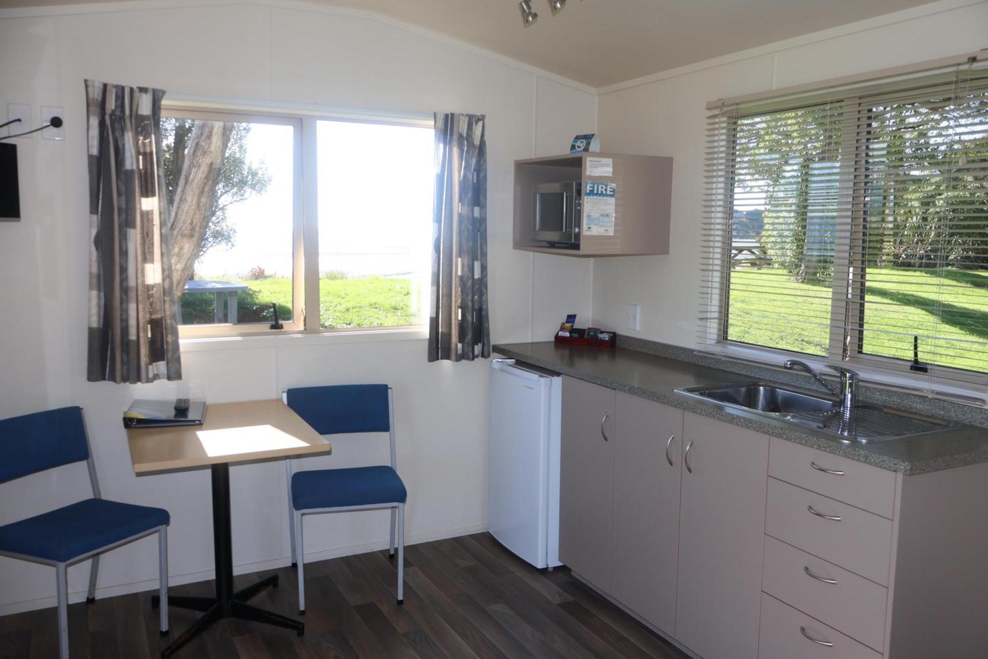 Pohara Beach Top 10 Holiday Park מראה חיצוני תמונה