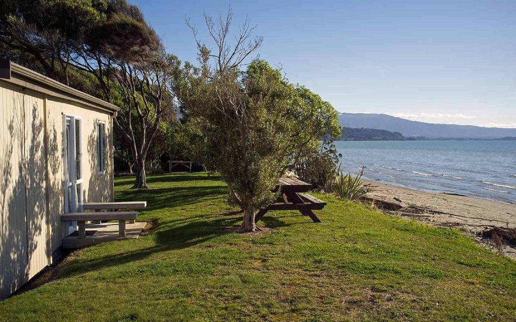 Pohara Beach Top 10 Holiday Park חדר תמונה